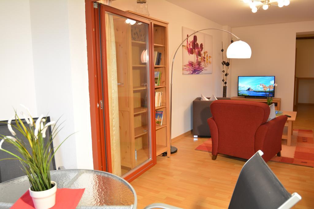 Ferienwohnung Domschatz Naumburg  Zimmer foto